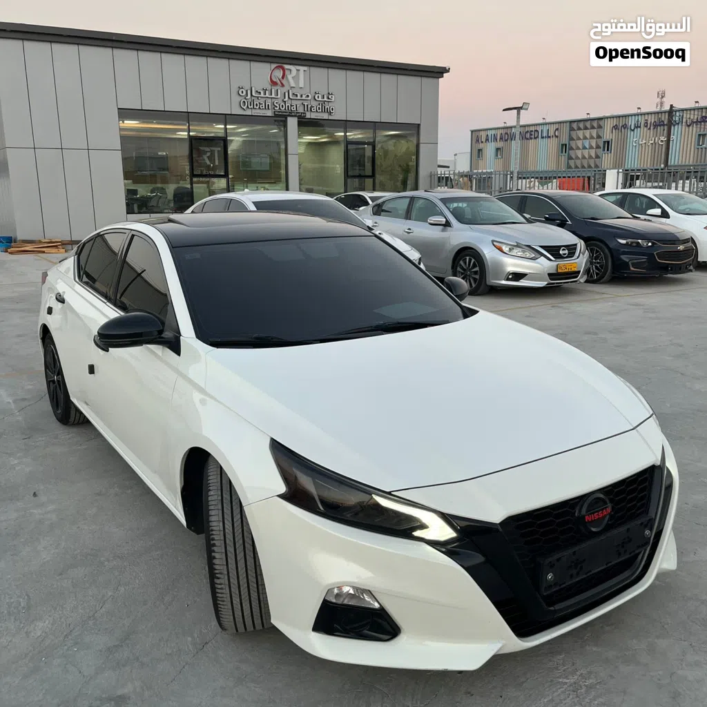 Nissan Altima SR