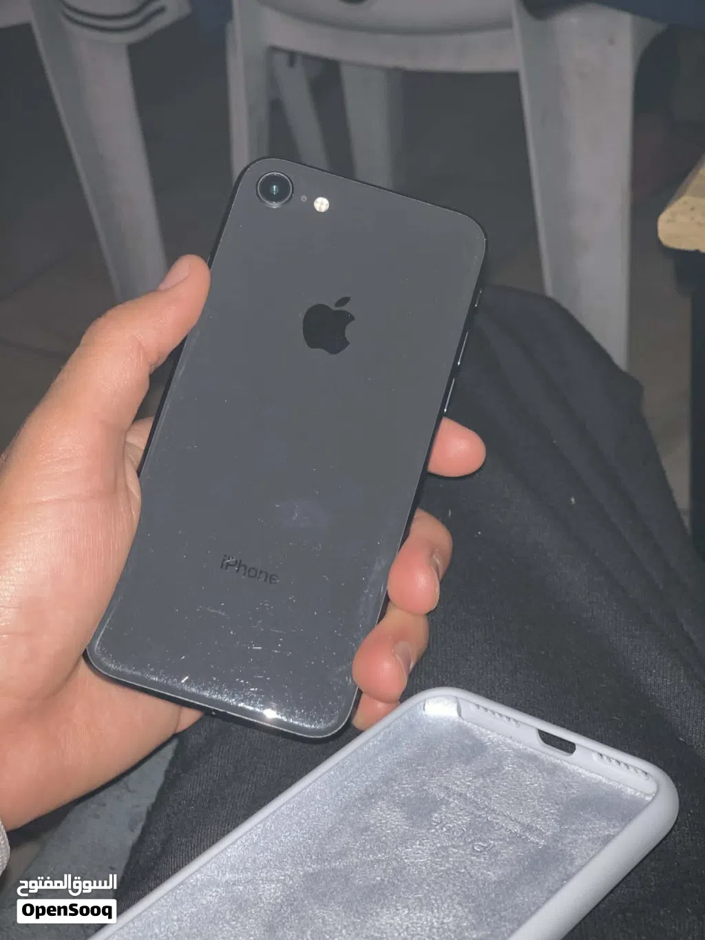 ايفون 8للبيع او تبديل