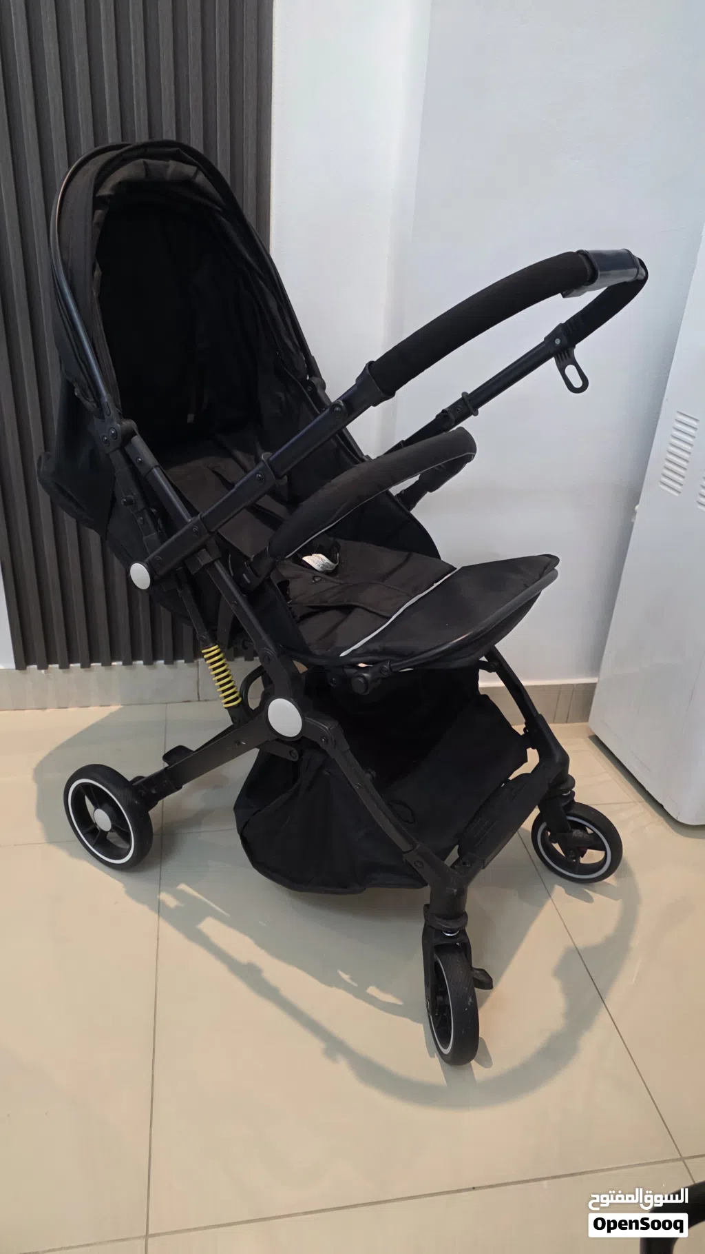 عربة أطفال اتحاهين سهلة الطي والتخزين وخفيفة Stroller