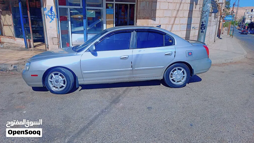 Hyundai Avante Limited