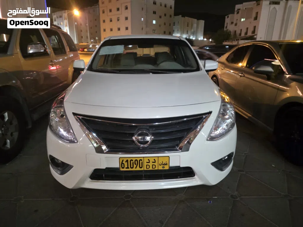 Nissan Sunny Standard