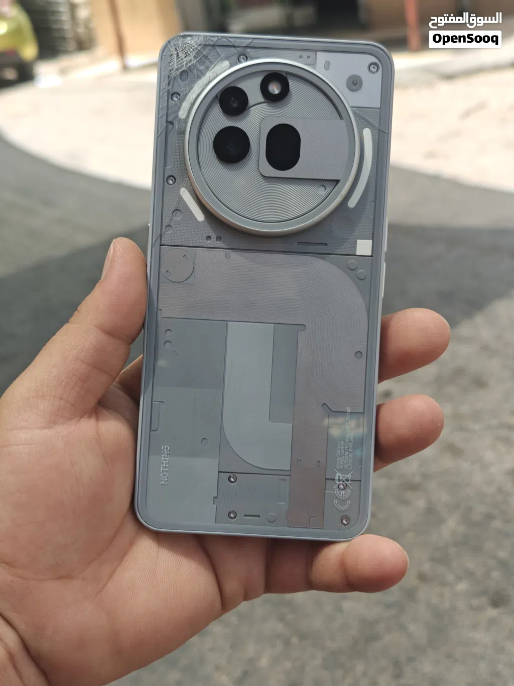 Nothing Phone (3A pro جهاز فخم جداا خالي من المشاكل كسر بسيط بظهر