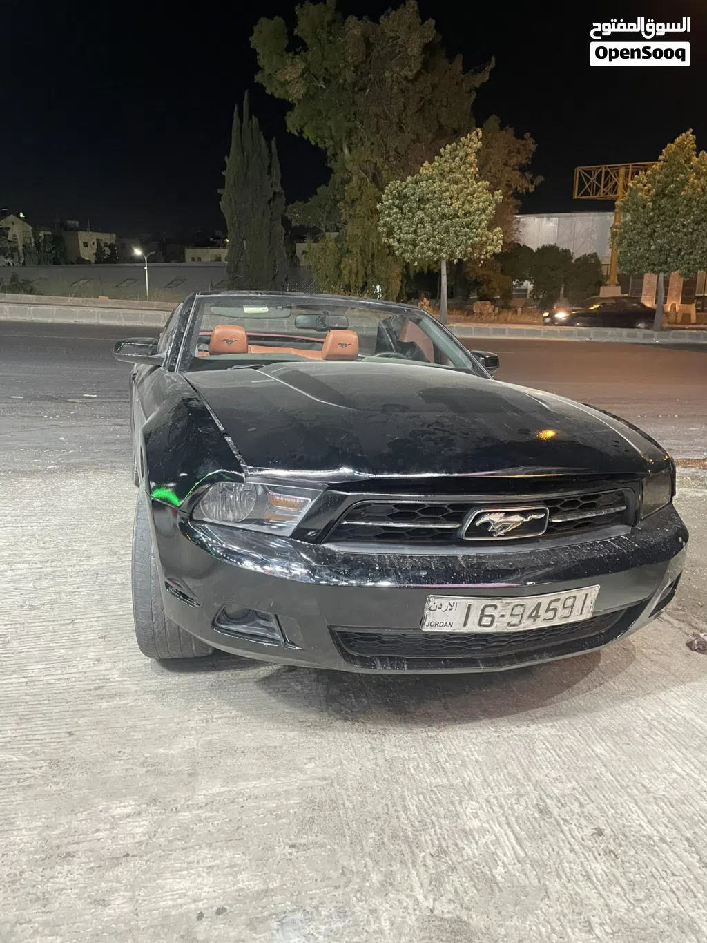 Ford Mustang Standard V6