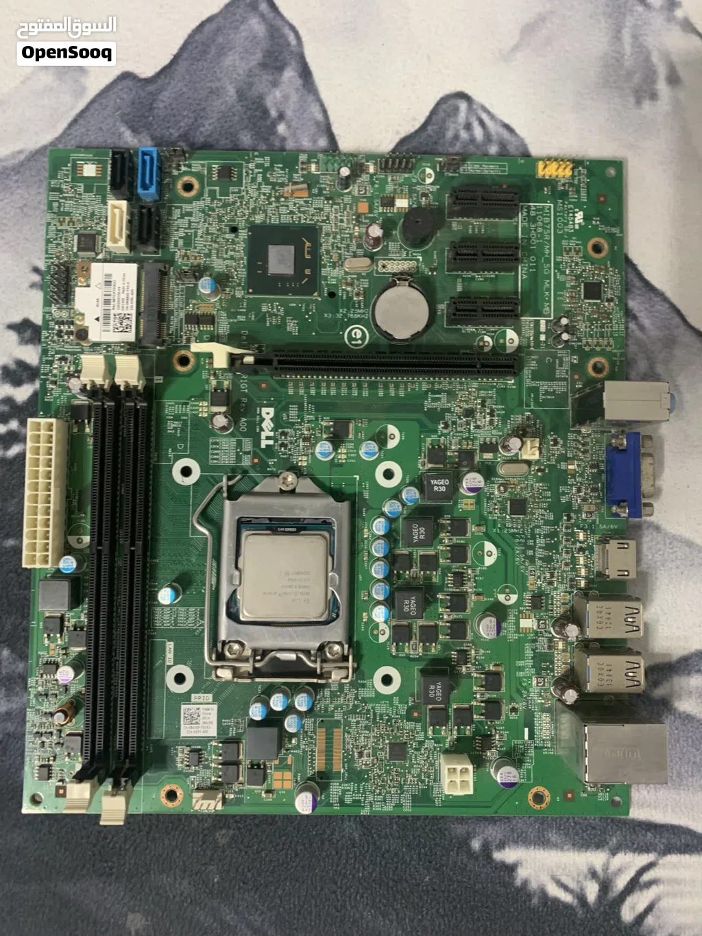 لوحة أم Dell مع معالج Intel Core i5-3470 (غير مفحوصة / للبيع على حالتها)