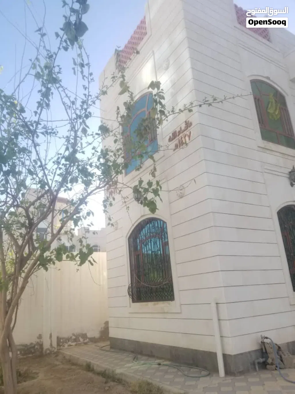 فله للايجار في بيت بوس اوال ساكن