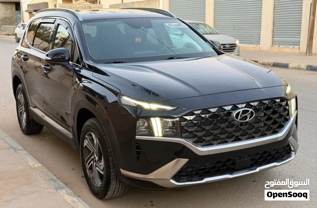 Hyundai Santa Fe SEL Premium