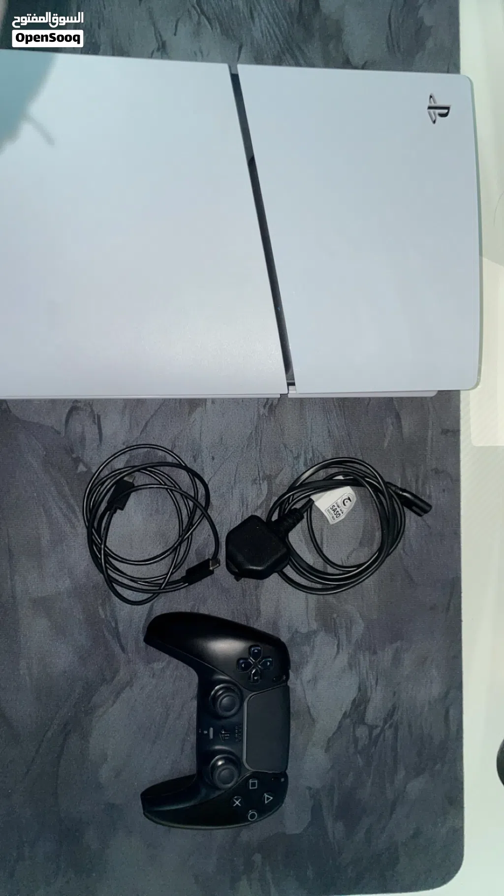 PS5 Digital Slim 1TB نسخة الشرق الأوسط.