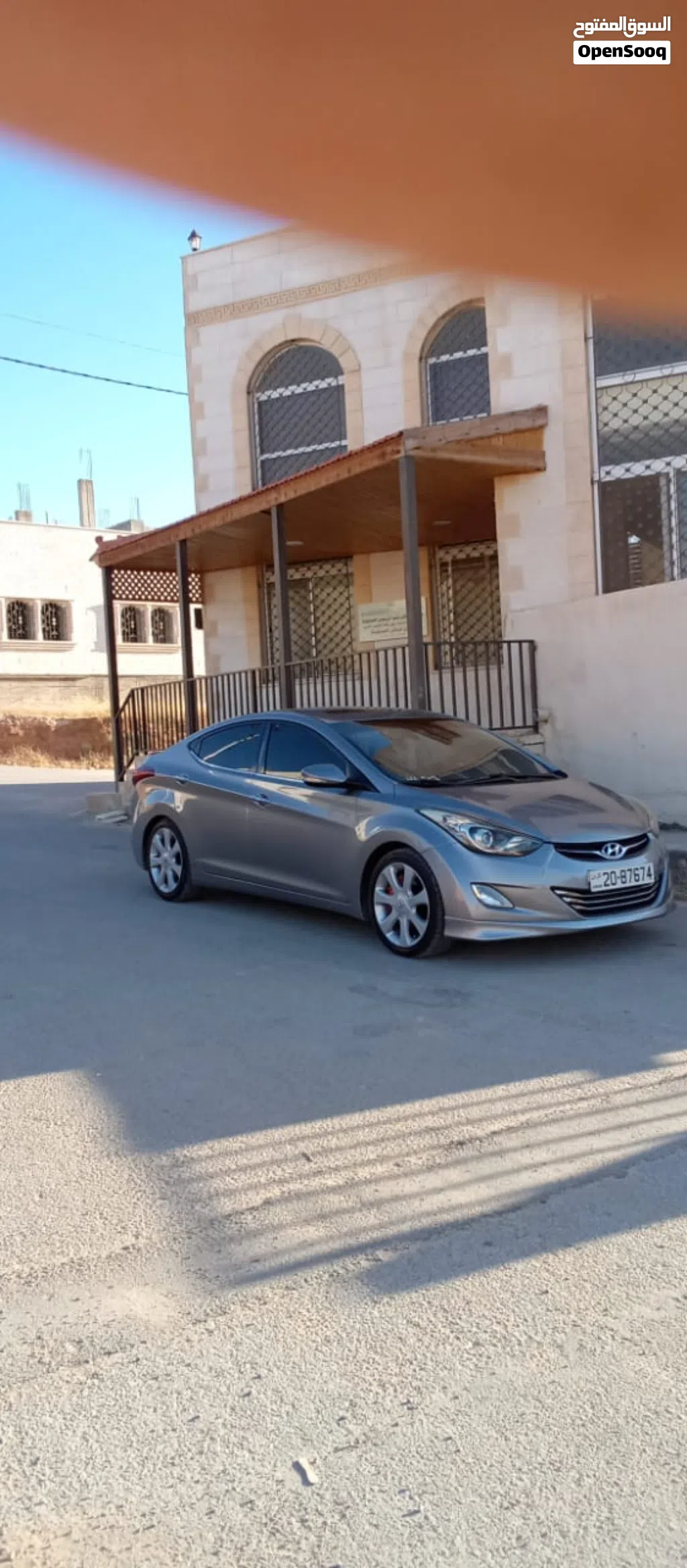 هيونداي افانتي Limited