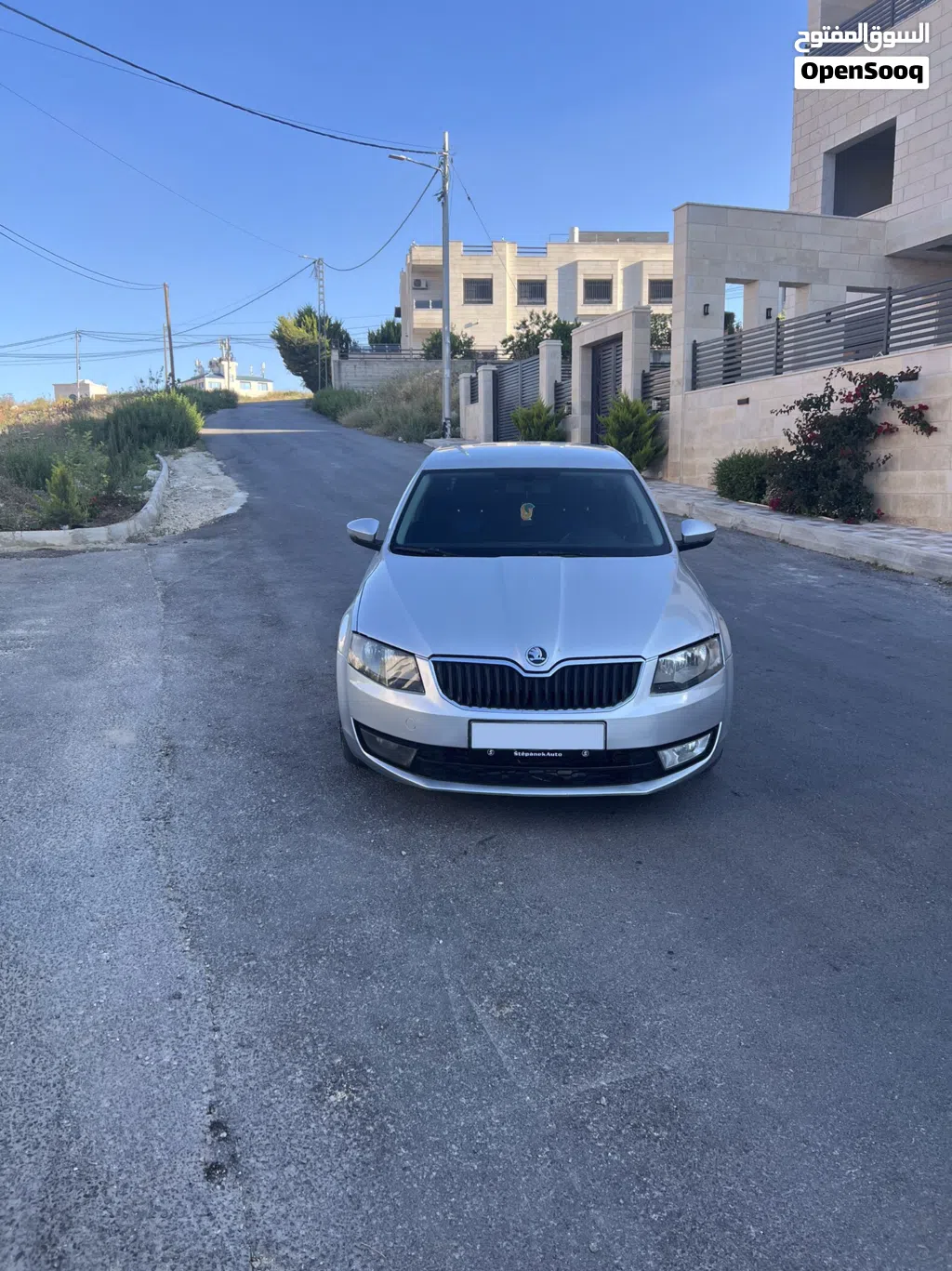 سكودا اوكتافيا Standard