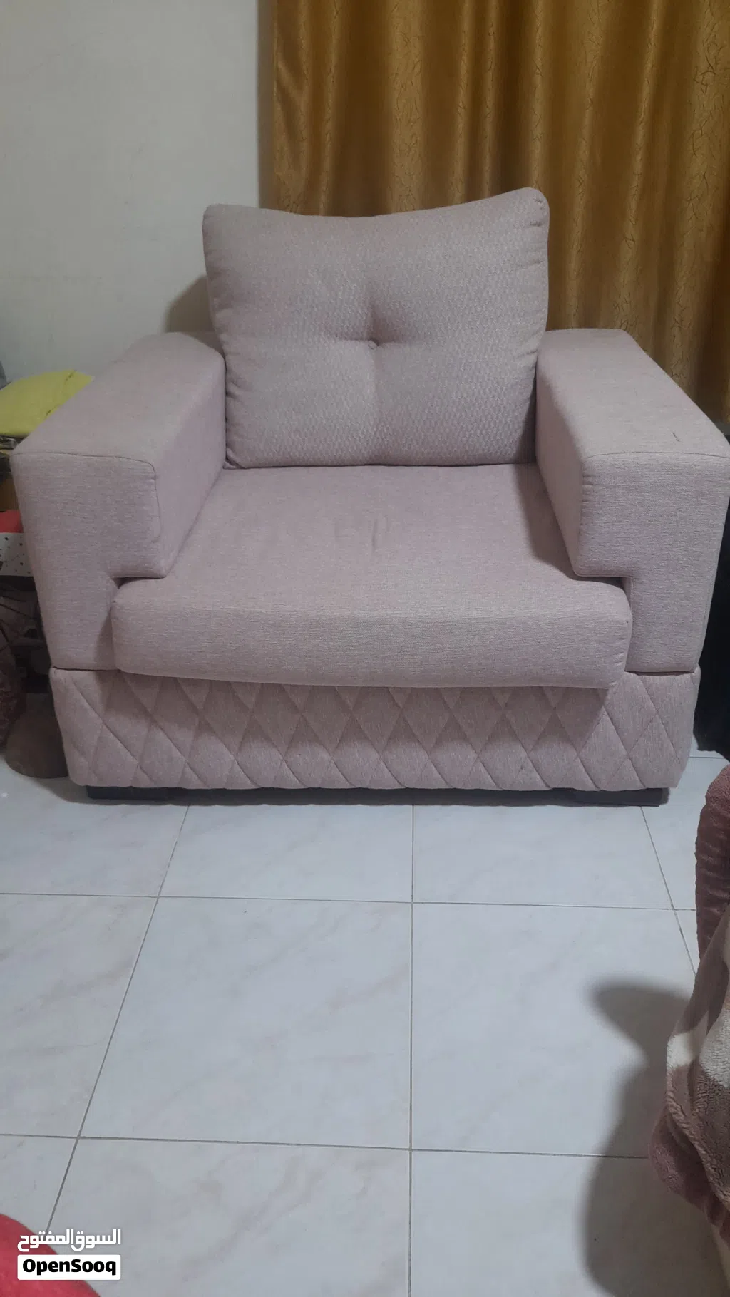 فوتيه مريح جدا بحالة ممتازة