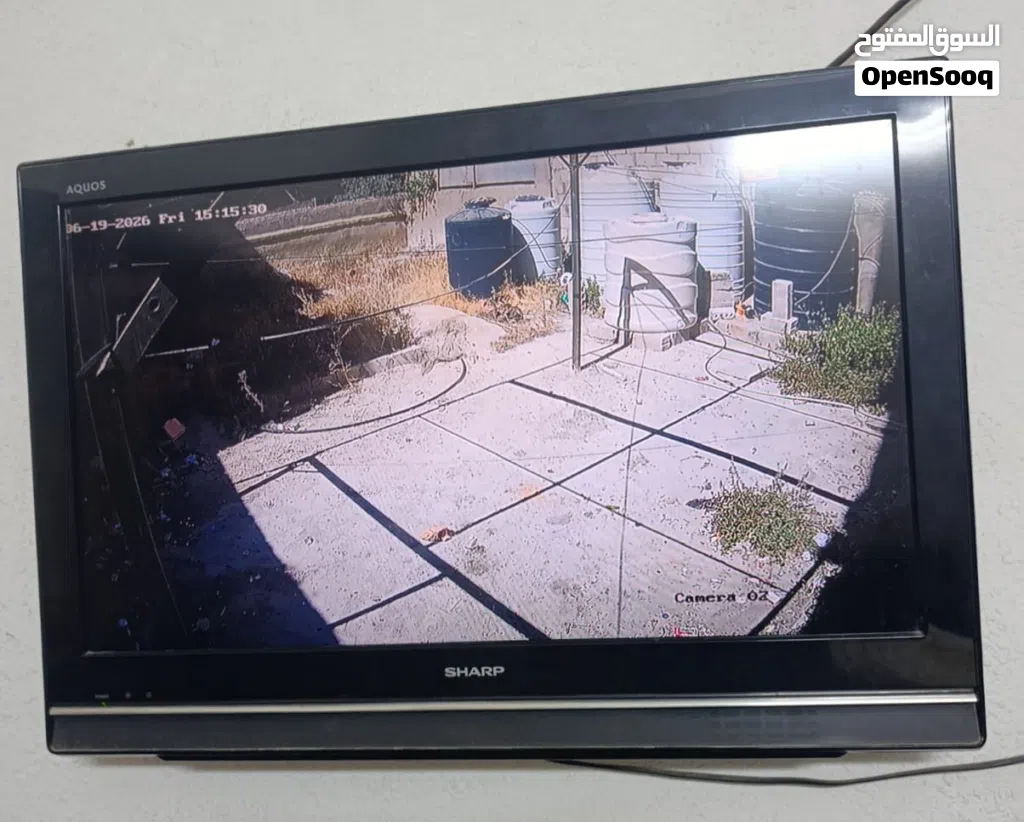 شاشة شارب LCD 32 بحالة ممتازة