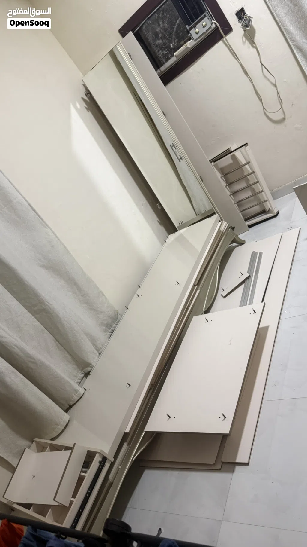 5 door cuboard new condition