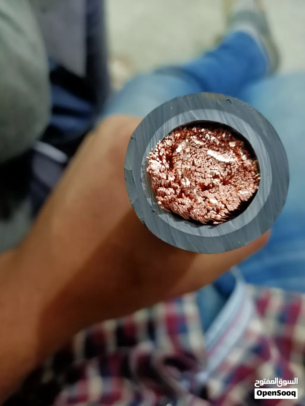 اسلاك و كابلات كهربائية نحاس و المونيوم جميع المقاسات و اقل الاسعار و اعلي جودة