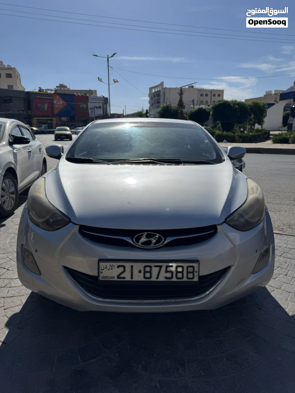 هيونداي افانتي Standard