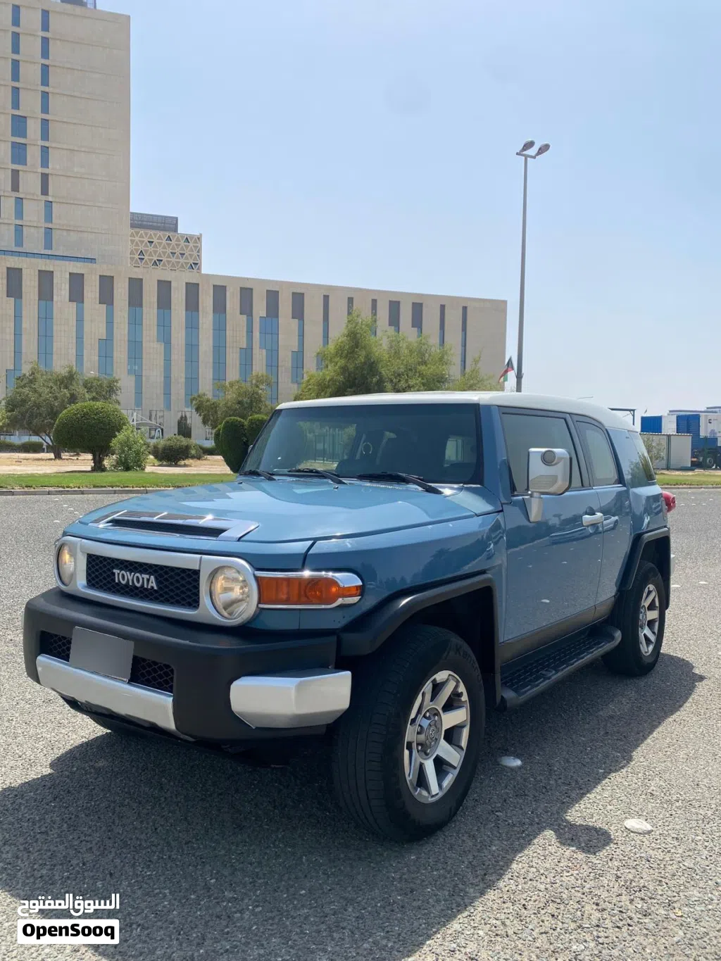 Toyota FJ Top