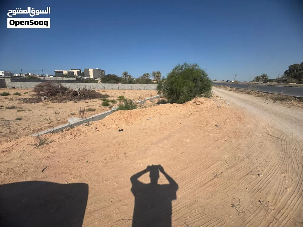 قطعة ارض لي الاجار في طريق التمانيه تجاريه
