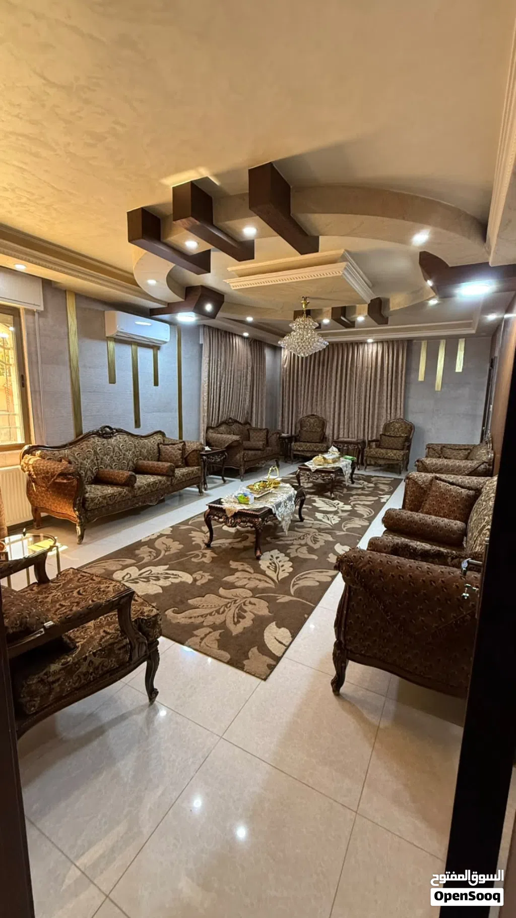 طقم كنب فاخر