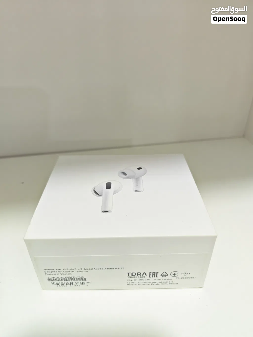 للبيع apple airpods pro 3