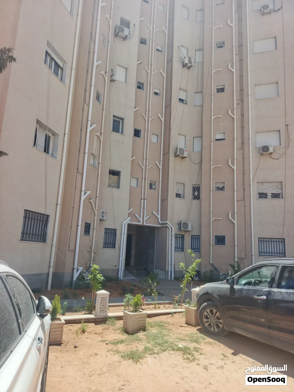 شقة للبيع في الحي الجامعي