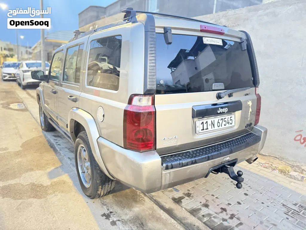Jeep Commander Laredo