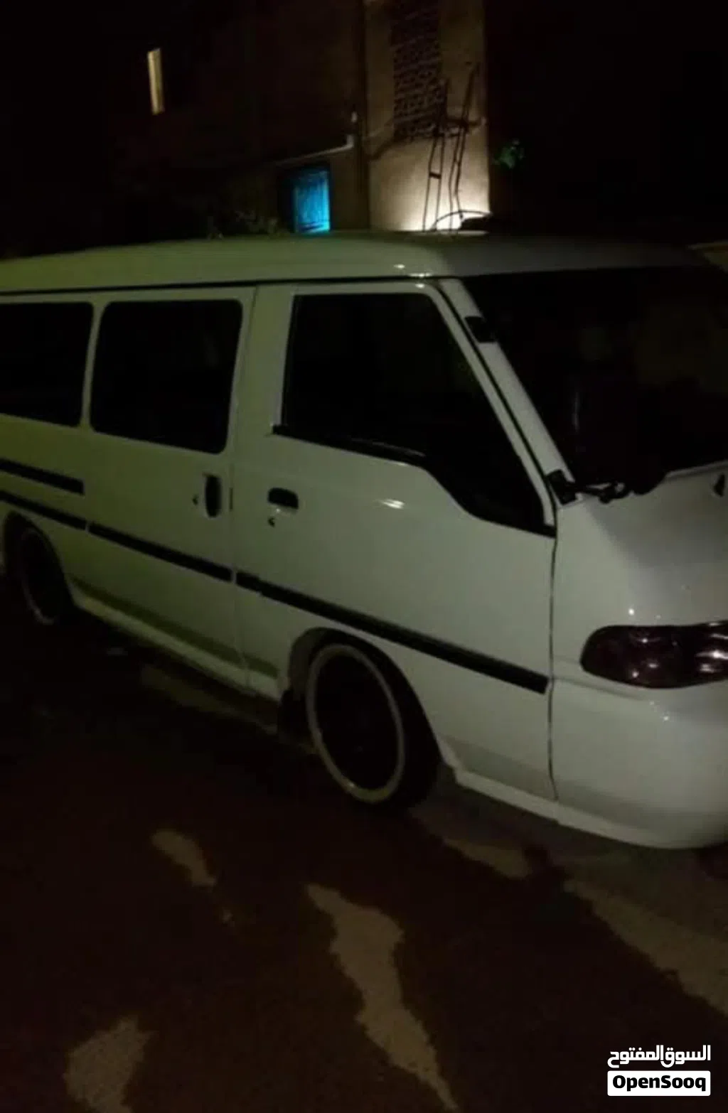 هيونداي H 100