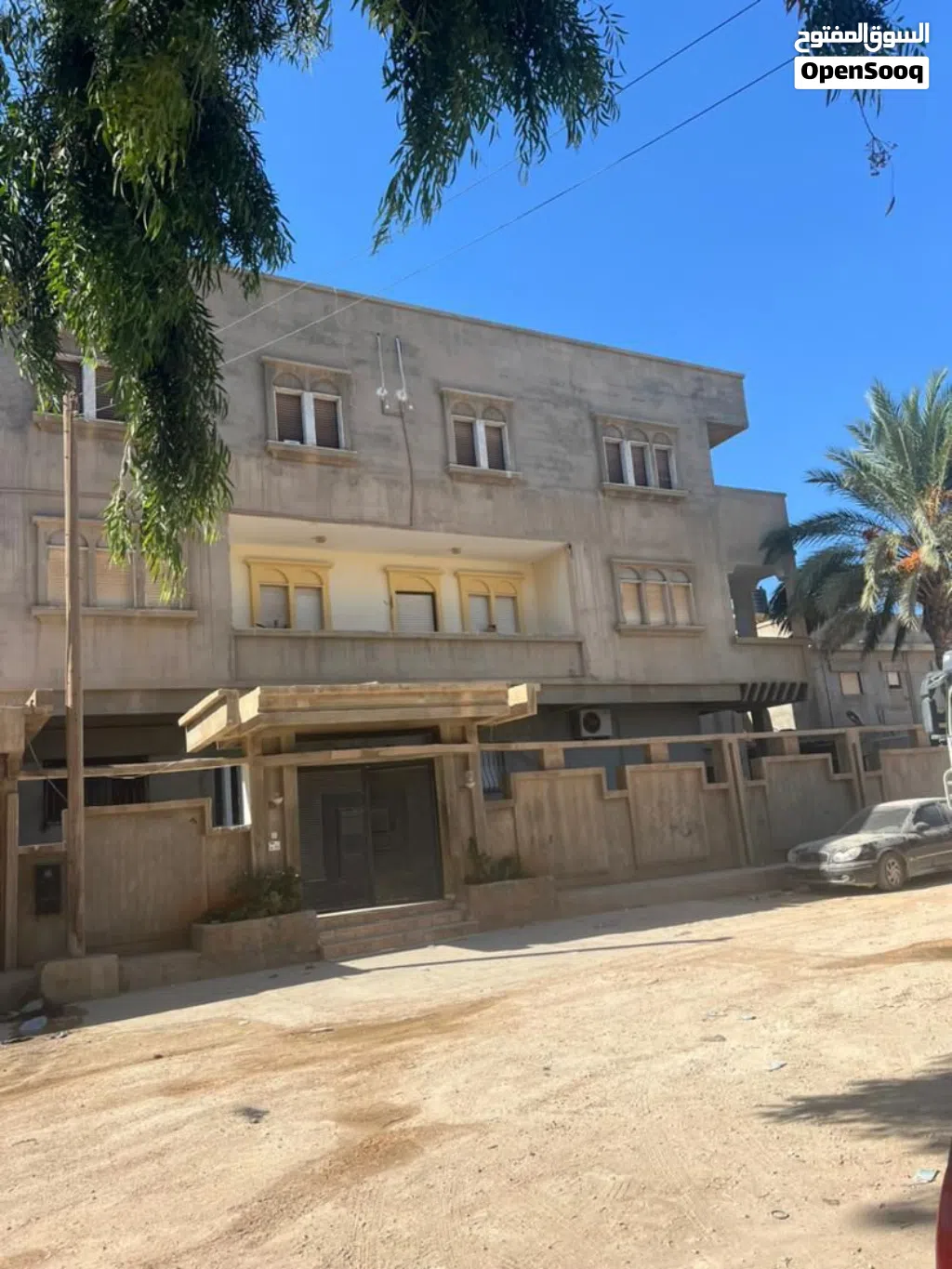 فيلا للبيع في طابلينو من قرب من مسجد الصفاء والمروه