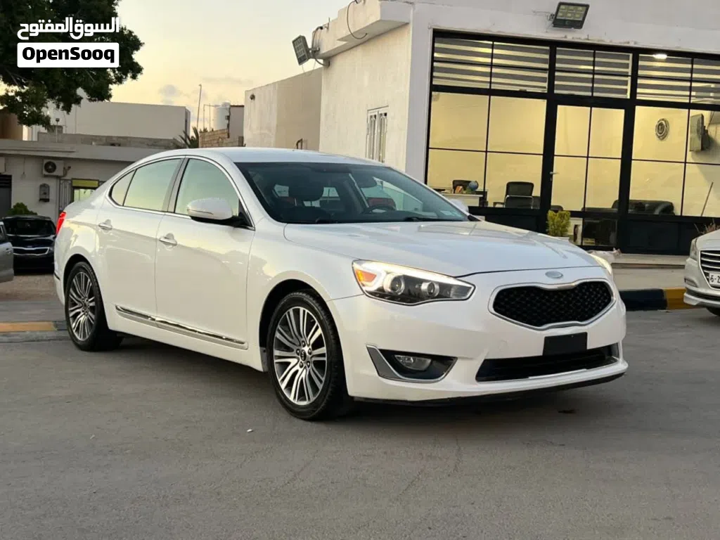 كيا كادينزا Limited