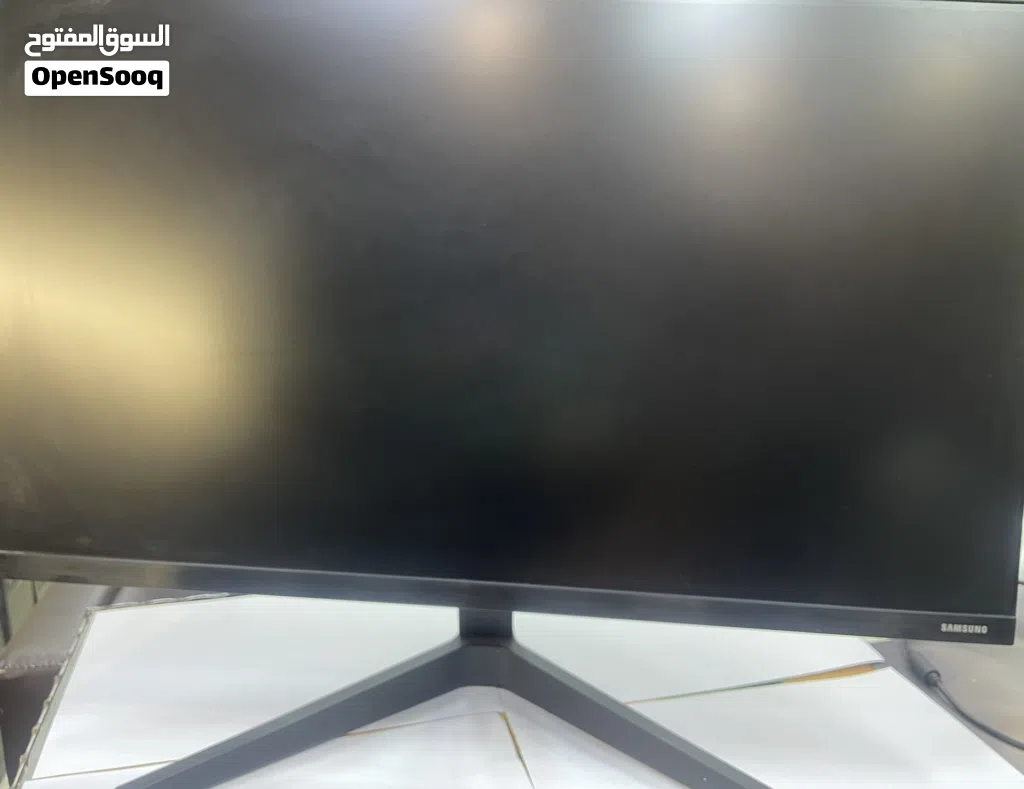 شاشة كمبيوتر