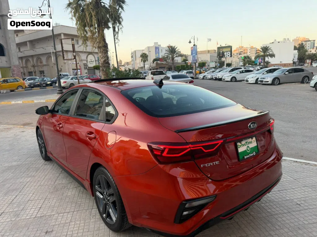 كيا فورتي GT-Line
