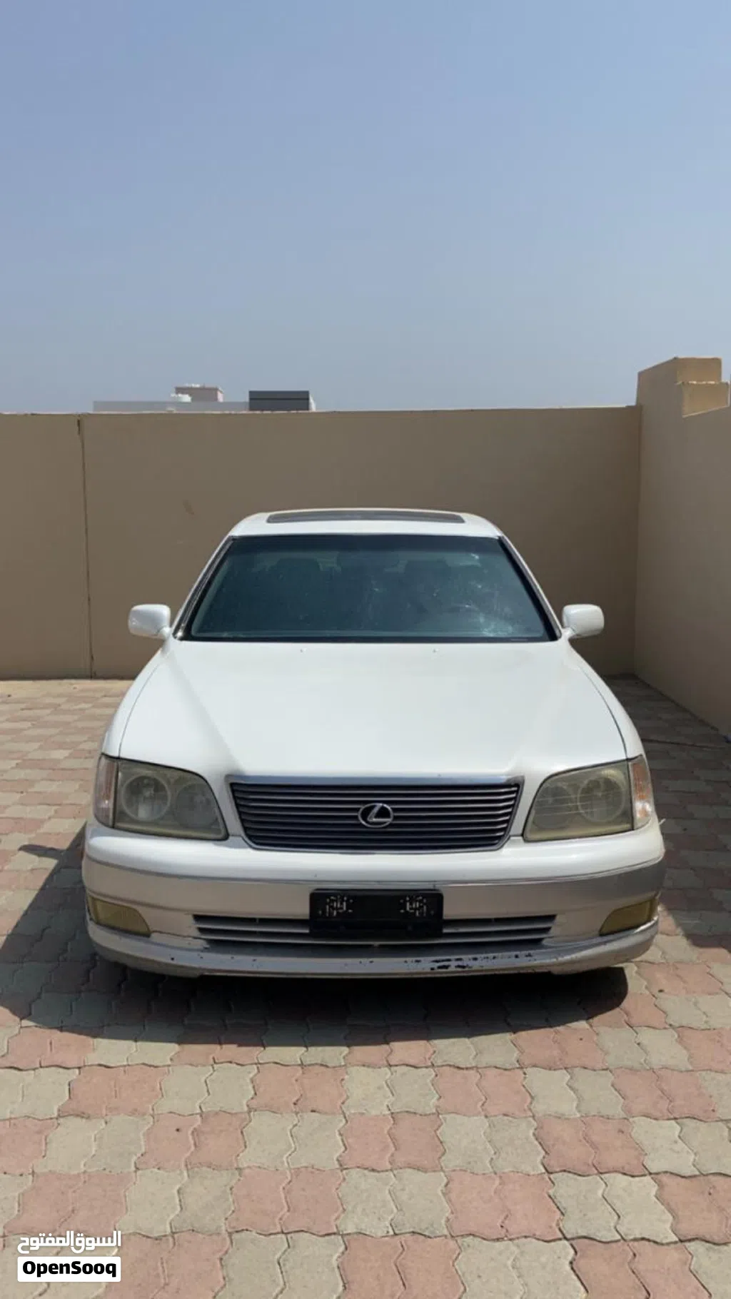 يتوفر قطع غيار لكزس ls400