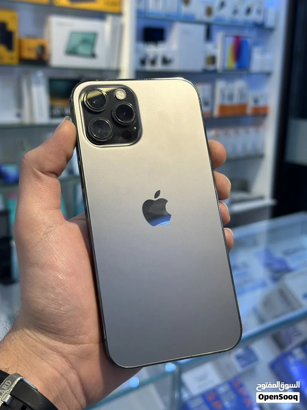 مميز iPhone 12 Pro Max 87% 128GB كفالة استرداد نقدي بسعر ممتاز جداً