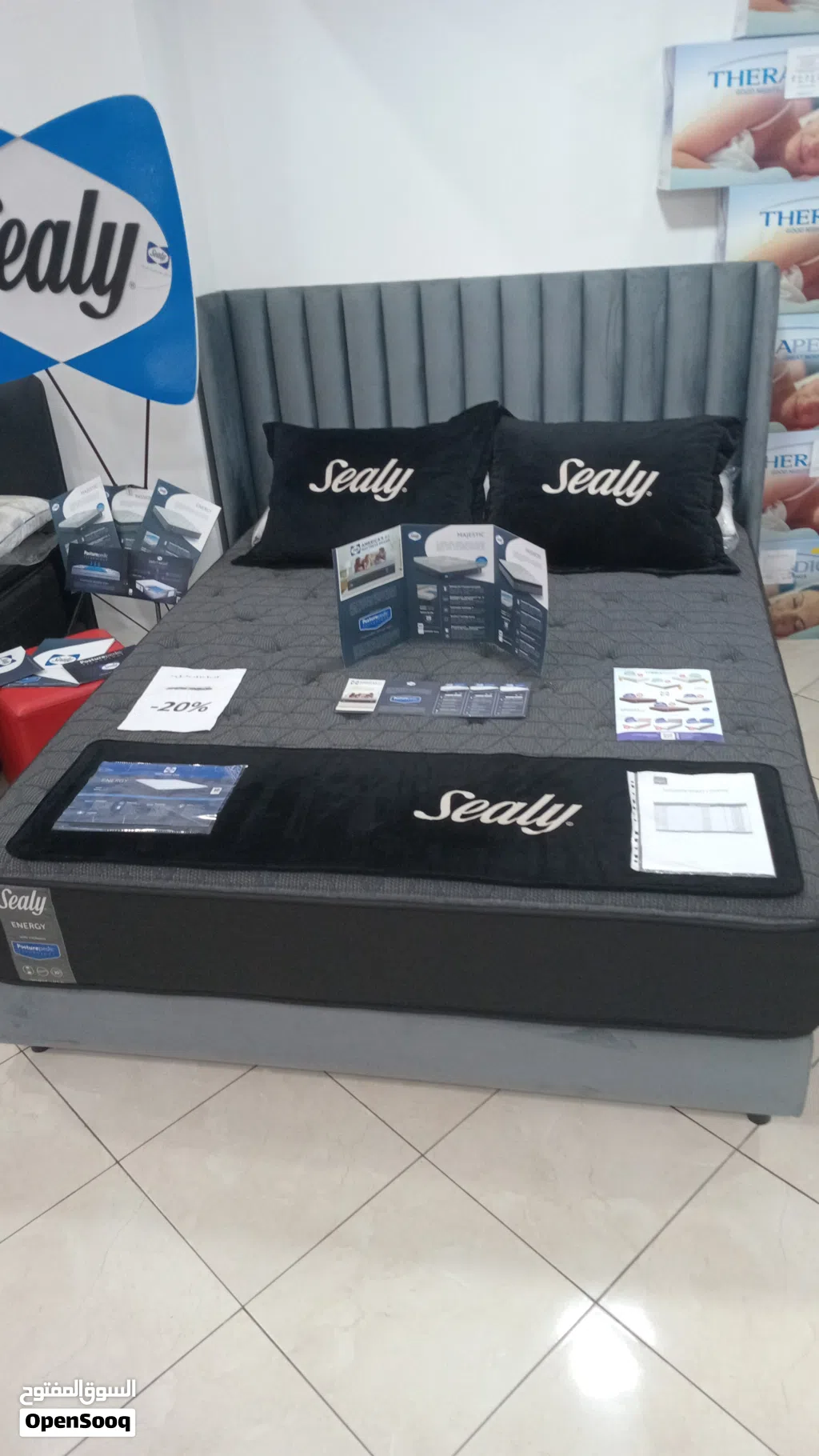 MATELAS DOLIDOL ET SOMMIER +TETE DE LIT