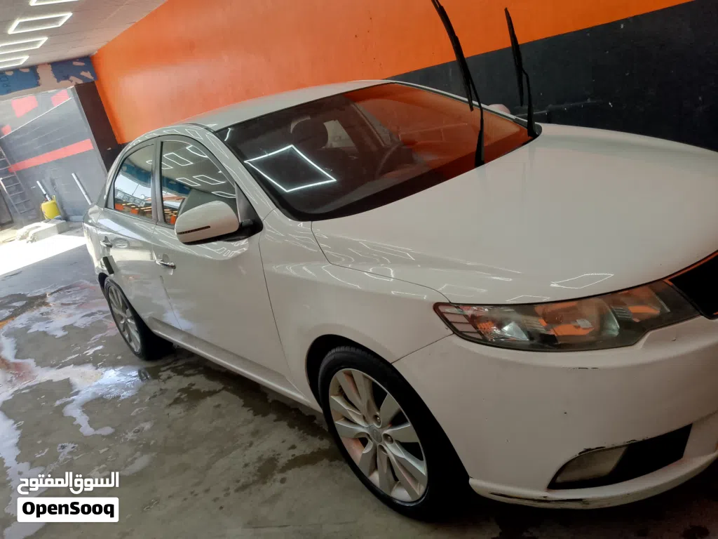 Kia Cerato EX