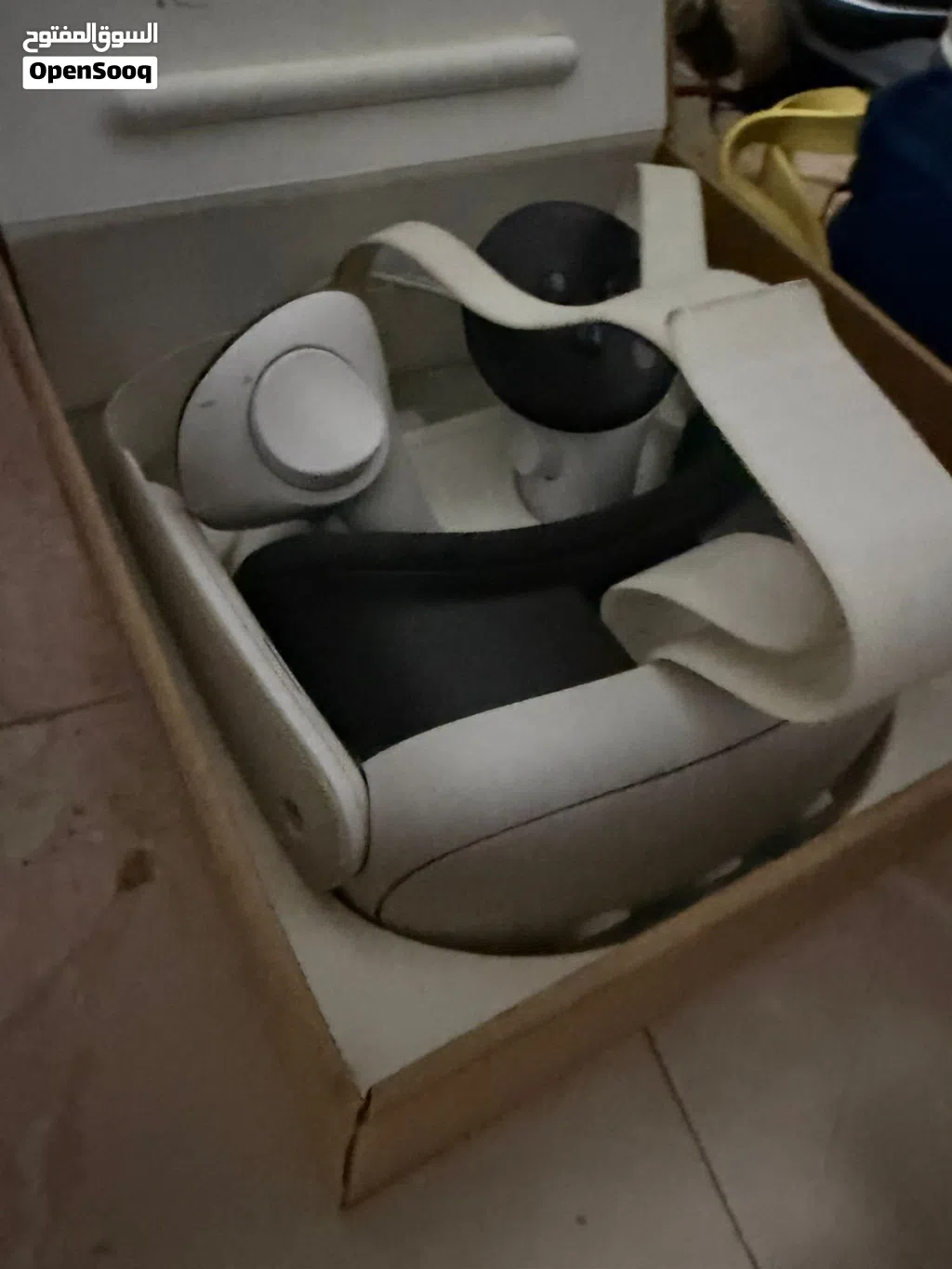 Meta Quest 3 VR نظارة واقع افتراضي شبه 528 GB Meta Quest 3