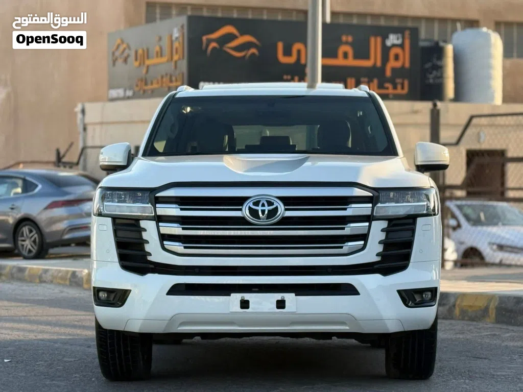 تويوتا لاند كروزر GXR