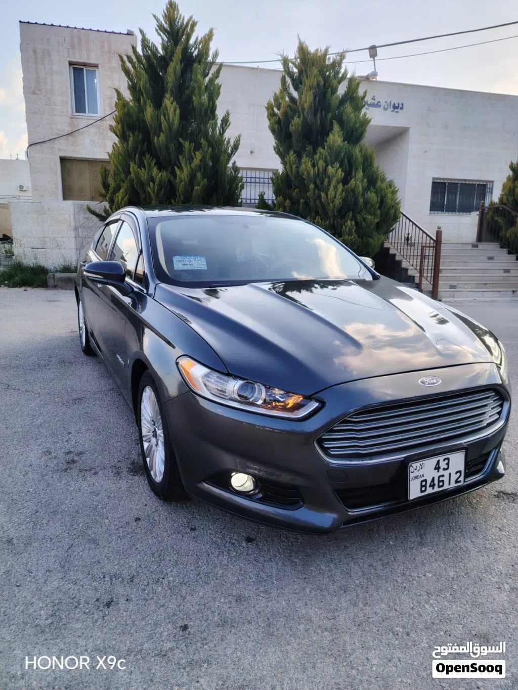 فورد فيوجن SE
