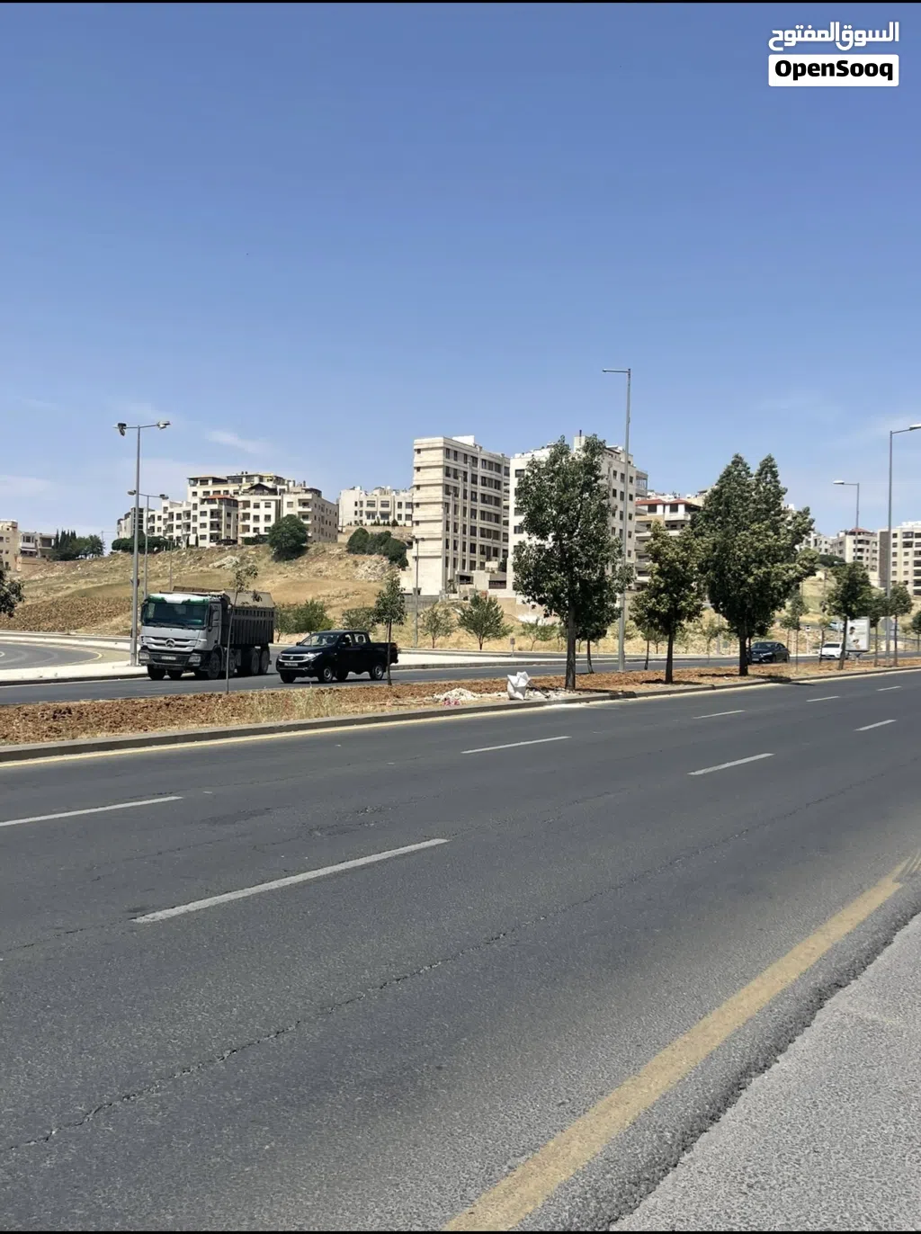 ارض للبيع دير غبار قرب الشارع الرئيسي كريدور عبدون