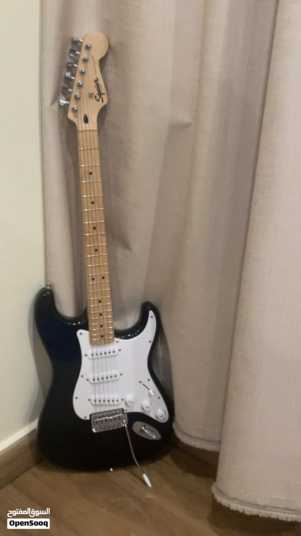 Affordable electric guitar