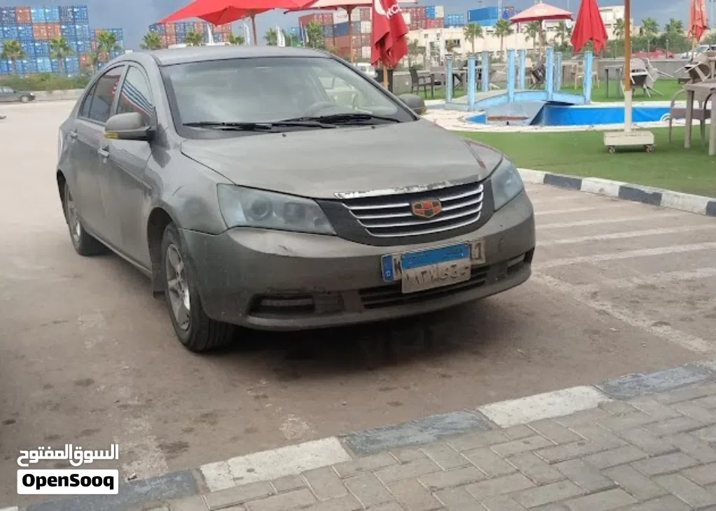 جيلي امجراند X7