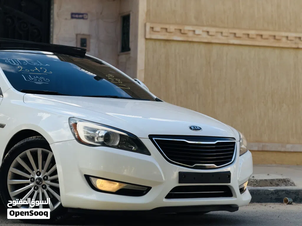 كيا كادينزا Limited