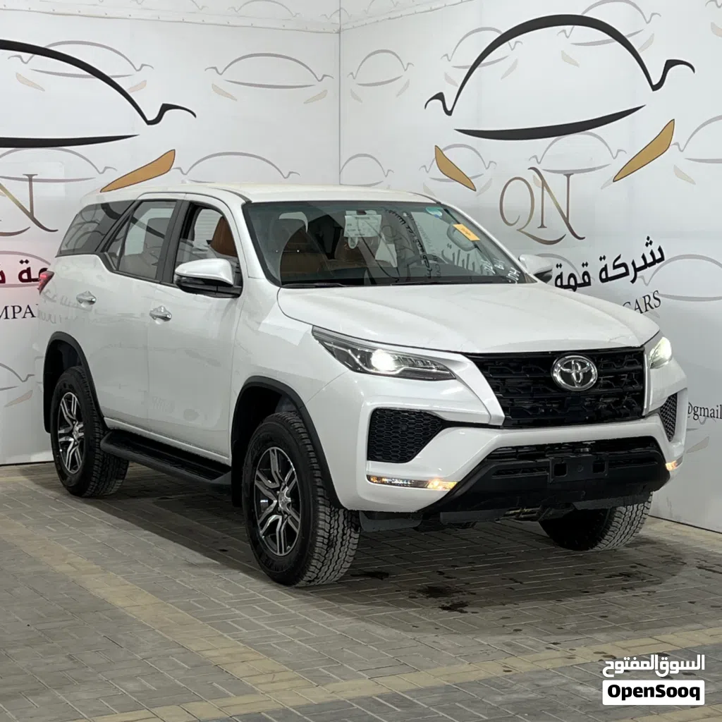 Toyota Fortuner Standard