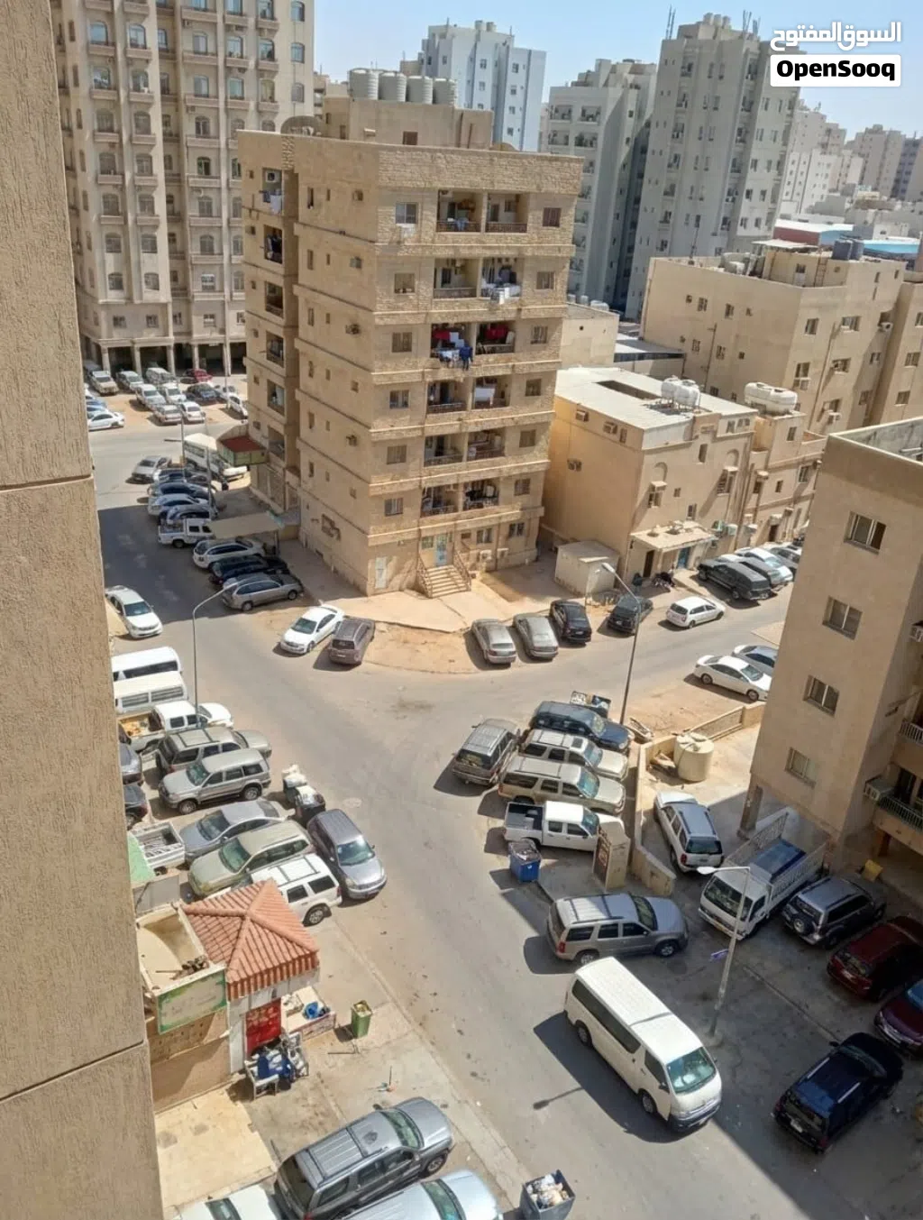 غرفة للمشاركة مطلوب 2 أفراد بشرط الأمانة والنظافة الشخصية