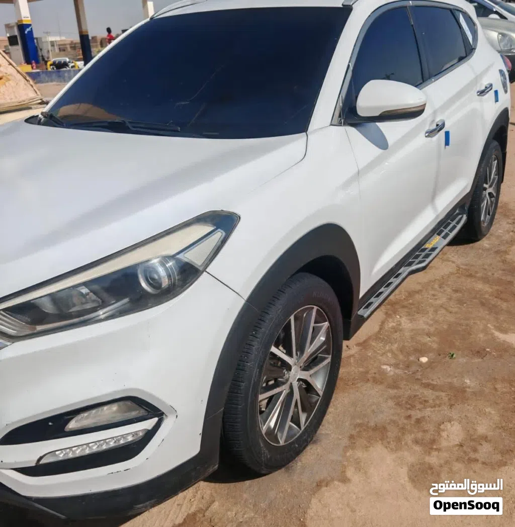 Hyundai Tucson Standard