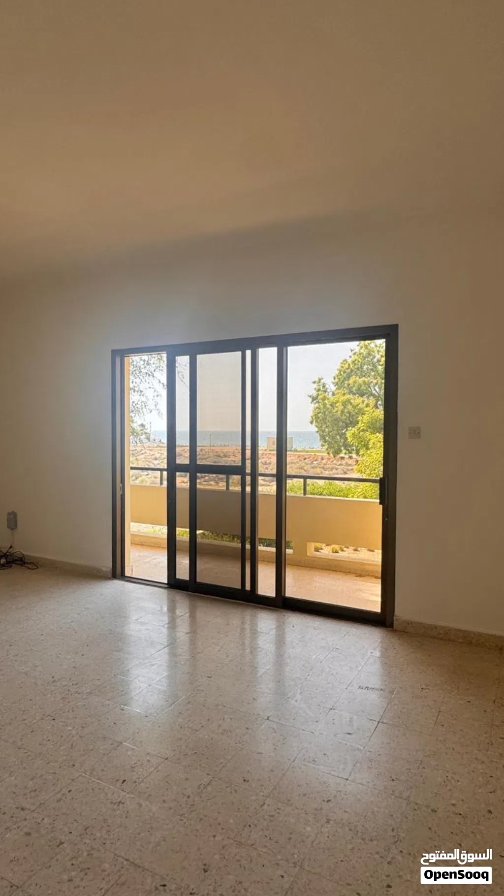 فيلا للايجار في القرم/Villa 3+1BHK For Rent In Qurm