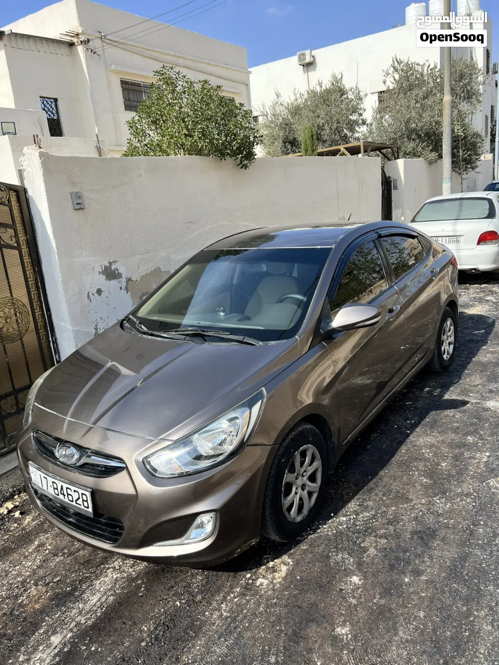 Hyundai Accent Standard