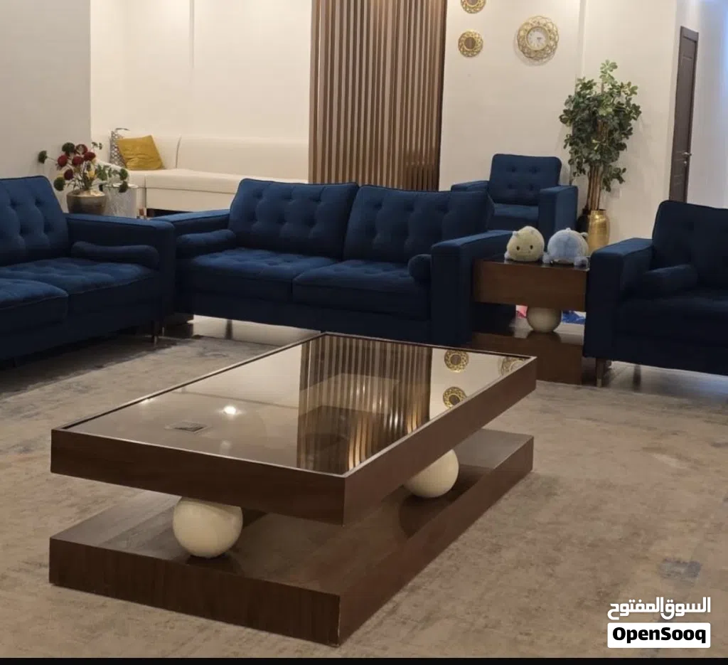 4 اطقم كنب سوفا ازرق فيلفيت