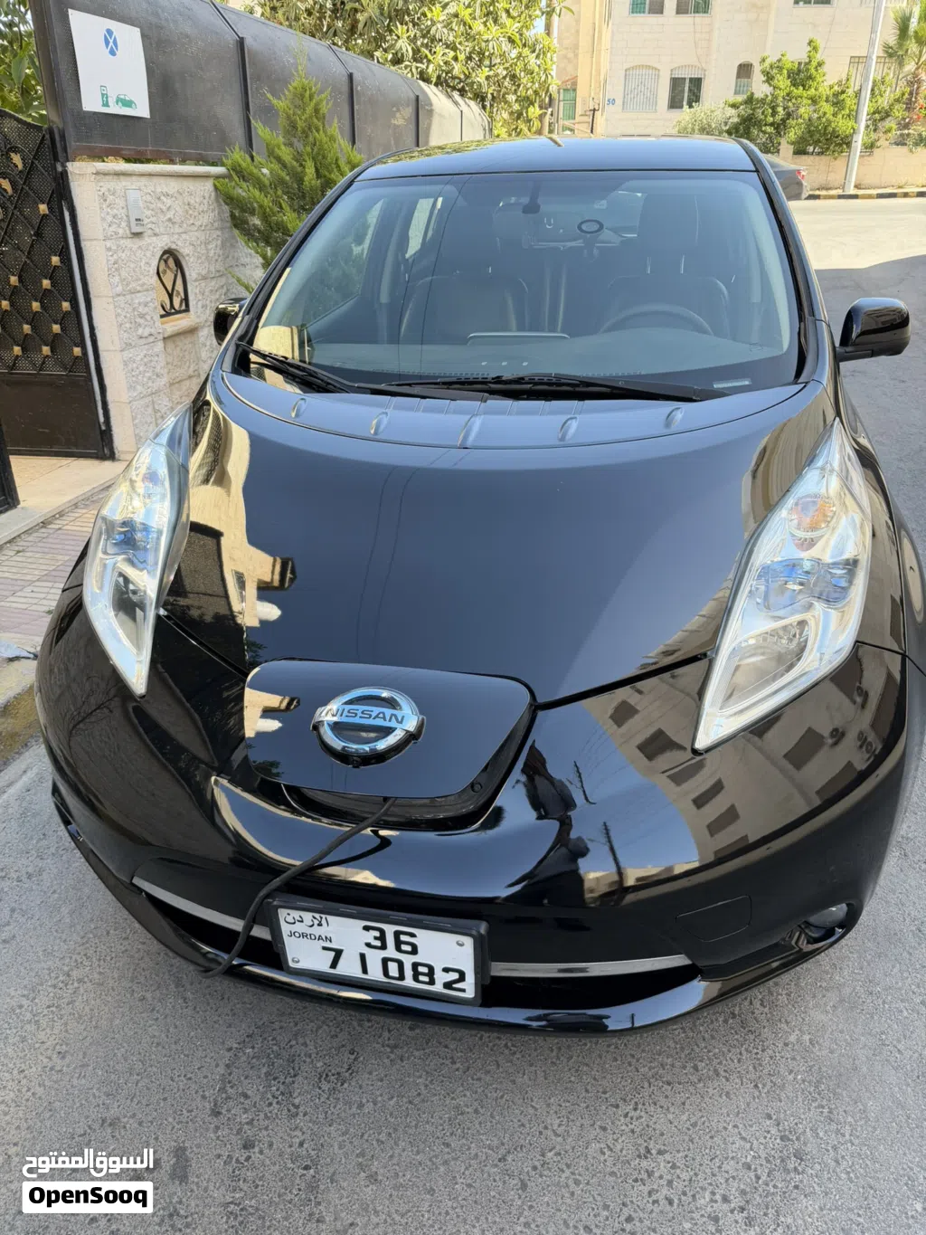 Nissan Leaf SL