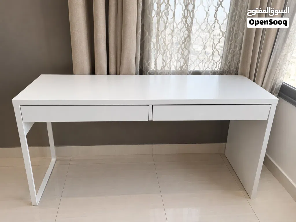 White Office / Study Desk for Sale