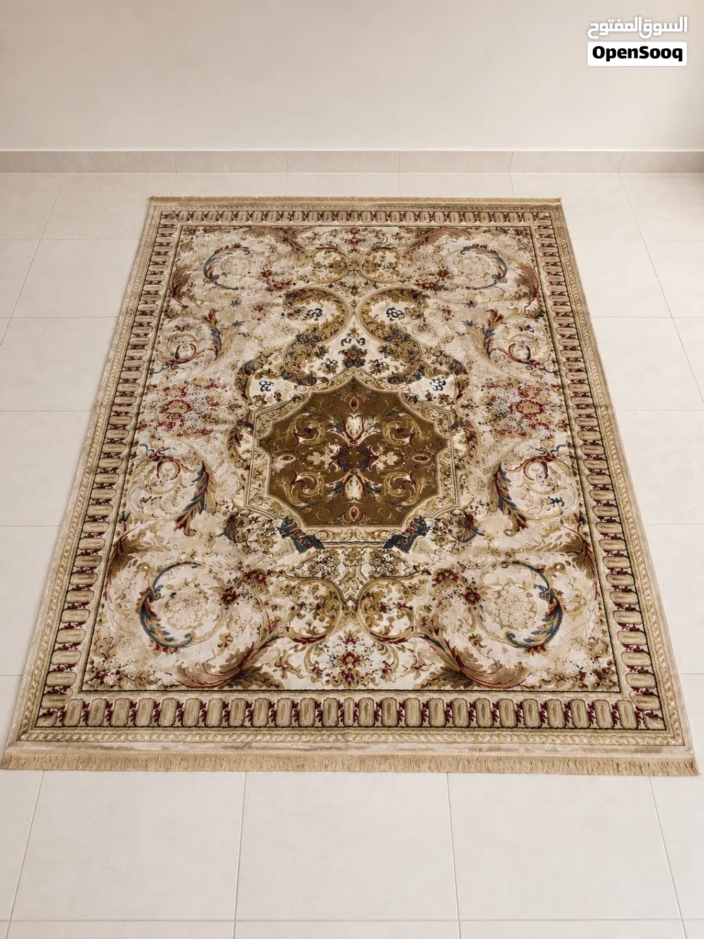 FOR SALE – Large Premium Carpet