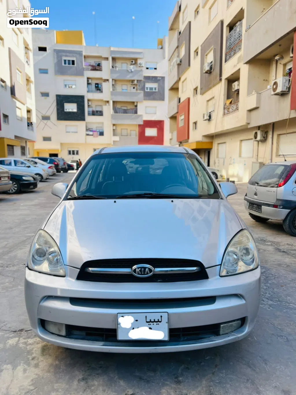 كيا كارينز Luxury